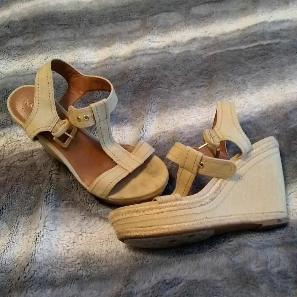 Tan Wedges